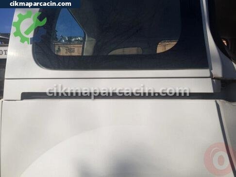 Renault Kangoo Kapı Çıtası çıkma parça