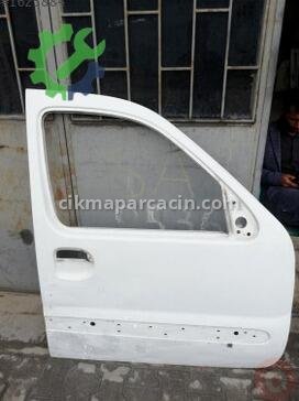 Renault Kangoo Sağ Ön Kapı çıkma parça