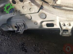 Renault Kango Sağ Ön Kapı Menteşesi Hatasız Orjinal Çıkma
