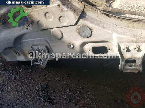 Renault Kangoo Kapı Menteşesi çıkma parça
