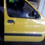 Renault kango sağ ön kapi temiz orijinal hatasız