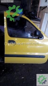 Renault Kangoo Sağ Ön Kapı çıkma parça