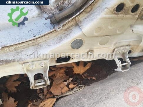 Renault Kangoo Kapı Menteşesi çıkma parça