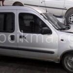 Renault kango sol ön kapi