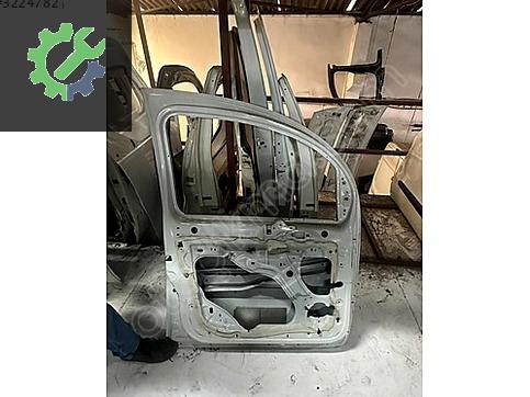 Renault Kangoo Sol Ön Kapı çıkma parça