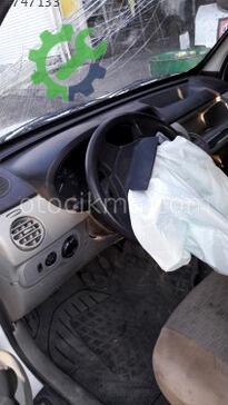 Renault Kangoo Sol Ön Kapı çıkma parça