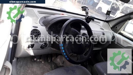 Renault Kangoo Sol Ön Kapı çıkma parça