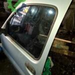 Renault kango sol önkapı