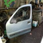 Renault kango sol önkapı