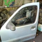 Renault kango sol önkapı