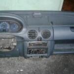 RENAULT KANGO TEMİZ GÖĞÜS TORPİDO