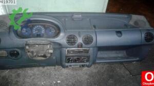 RENAULT KANGO TEMİZ GÖĞÜS TORPİDO