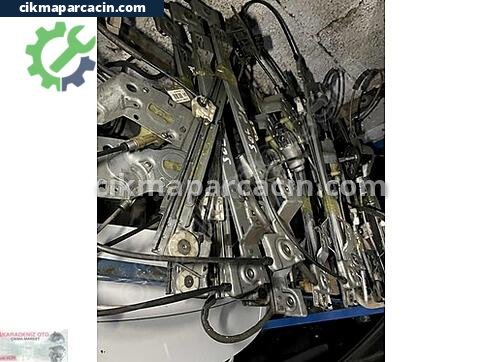 Renault Kangoo Cam Motoru çıkma parça