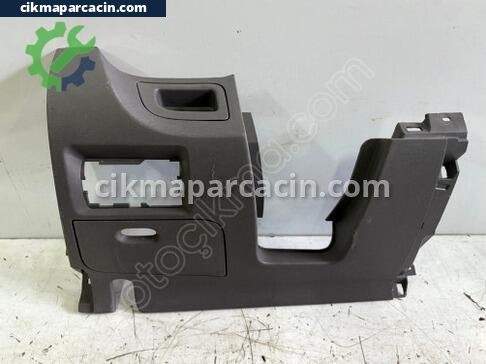 Renault Kangoo Torpido çıkma parça