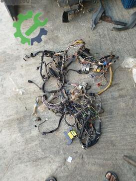 Renault R 9 Elektrik Tesisatı çıkma parça