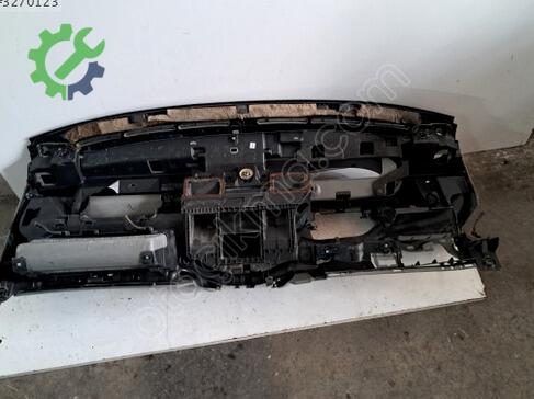 Renault Kangoo Torpido çıkma parça