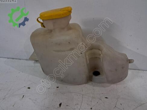 Renault Kangoo Silecek Suyu Deposu 7700308814 çıkma parça