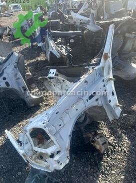Renault Kangoo Komple Ön çıkma parça