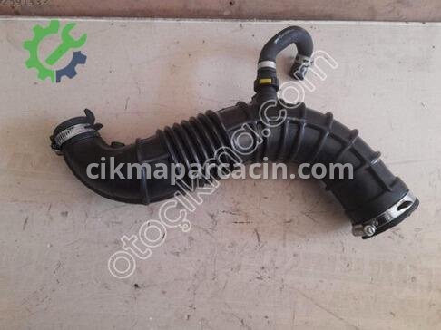 Renault Kangoo Turbo Borusu çıkma parça