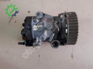 RENAULT KANGOO 3-1.5. DİZEL YAKIT POMPASI