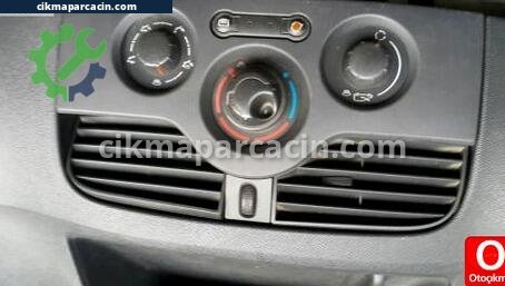 Renault Kangoo Klima Kontrol Paneli çıkma parça