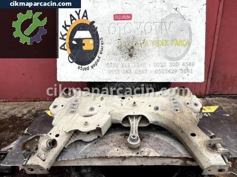 Renault Kangoo Ön Travers çıkma parça