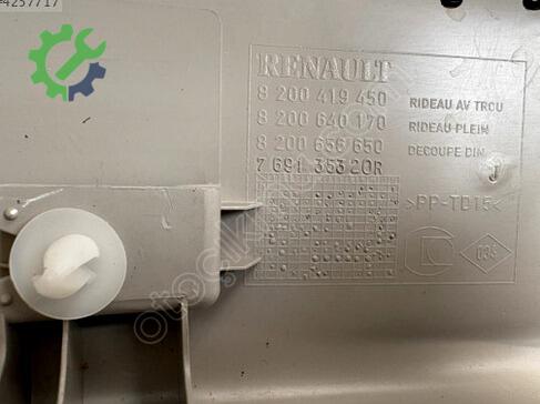 Renault Kangoo Bakalit çıkma parça