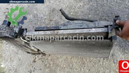 Renault Kangoo Klima Radyatörü çıkma parça