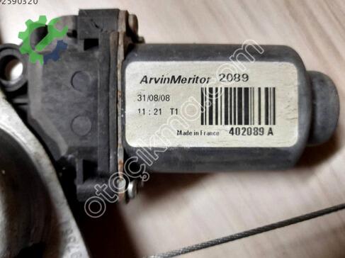 Renault Kangoo Cam Krikosu çıkma parça