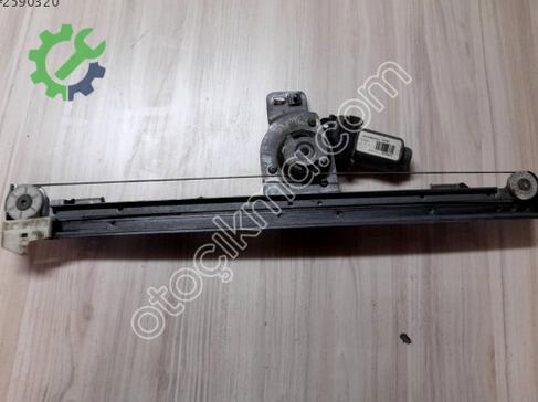 Renault Kangoo Cam Krikosu çıkma parça