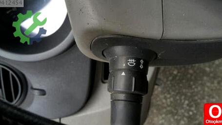 Renault Kangoo Sinyal Kolu çıkma parça