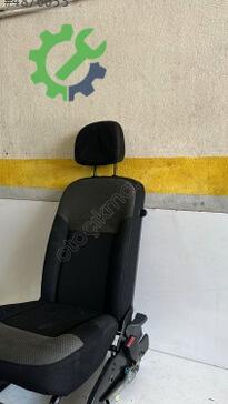 Renault Kangoo Ön Koltuk çıkma parça