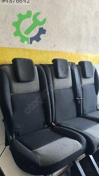 Renault Kangoo Arka Koltuk çıkma parça