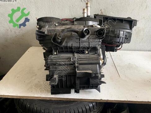 Renault Kangoo Kalorifer Kutusu çıkma parça