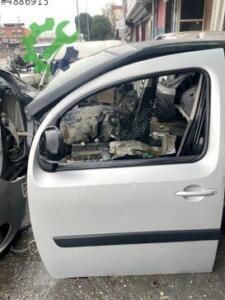 Renault Kangoo Sol Ön Kapı Çıkma