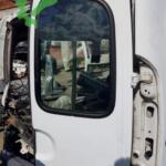 Renault Kangoo Bagaj Camı Hatasız Orjinal Çıkma