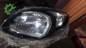 RENAULT KANGOO ÇIKMA SAĞ FAR