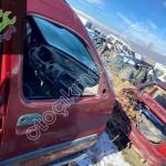 Renault Kangoo Hatasız Çıkma Sağ Ön Kapı – Orijinal