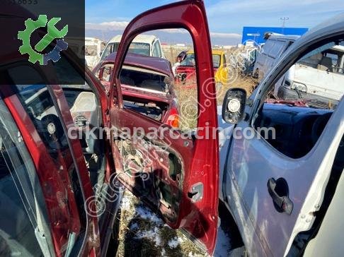Renault Kangoo Sağ Ön Kapı çıkma parça