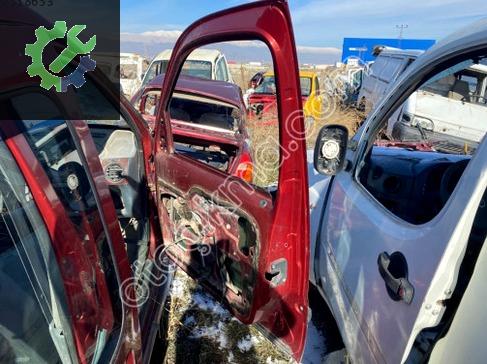 Renault Kangoo Sağ Ön Kapı çıkma parça