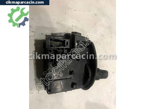 Renault Kangoo Silecek Kolu çıkma parça