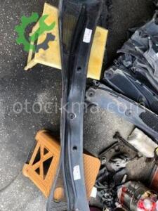 Renault Kangoo Ön Cam Izgarası hatasız orjinal çıkma