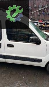 Renault Kangoo ön sağ kapı