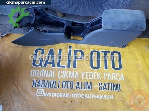Renault Kangoo Orta Konsol çıkma parça