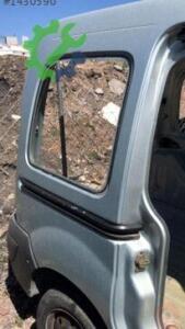 Renault kangoo sağ arka çamurluk 2001-2011ve tüm çıkma parça