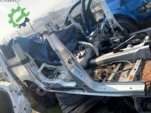 Renault Kangoo Sağ Kesme Marşbiyel Hatasız Orjinal Çıkma