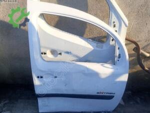 Renault Kangoo sağ ön kapı