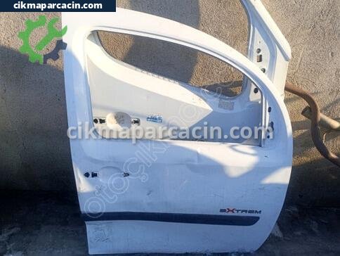 Renault Kangoo Sağ Ön Kapı çıkma parça