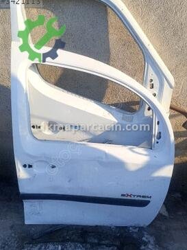 Renault Kangoo Sağ Ön Kapı çıkma parça