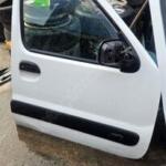 Renault Kangoo sağ ön kapı